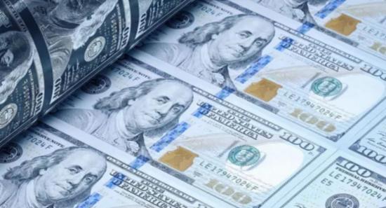 US Loses Last Credit Rating Amid Rising Debt